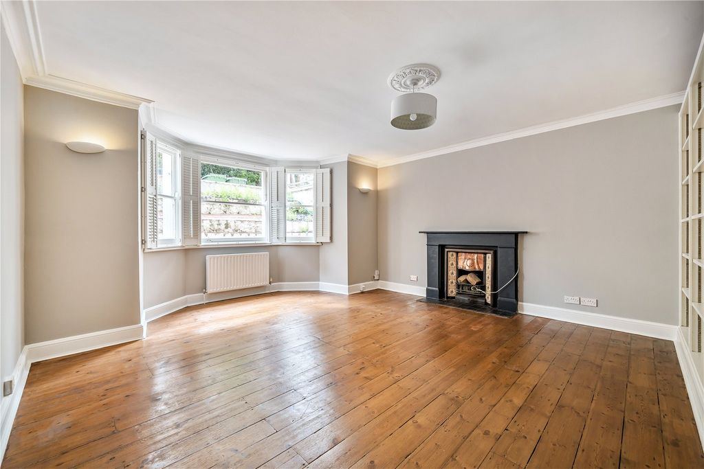 Property photo 2 of 13 Picture No. 36