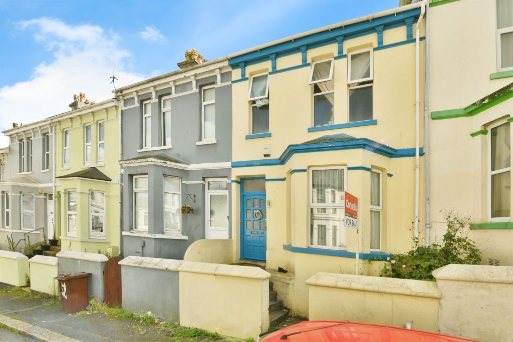 Property photo 1 of 17