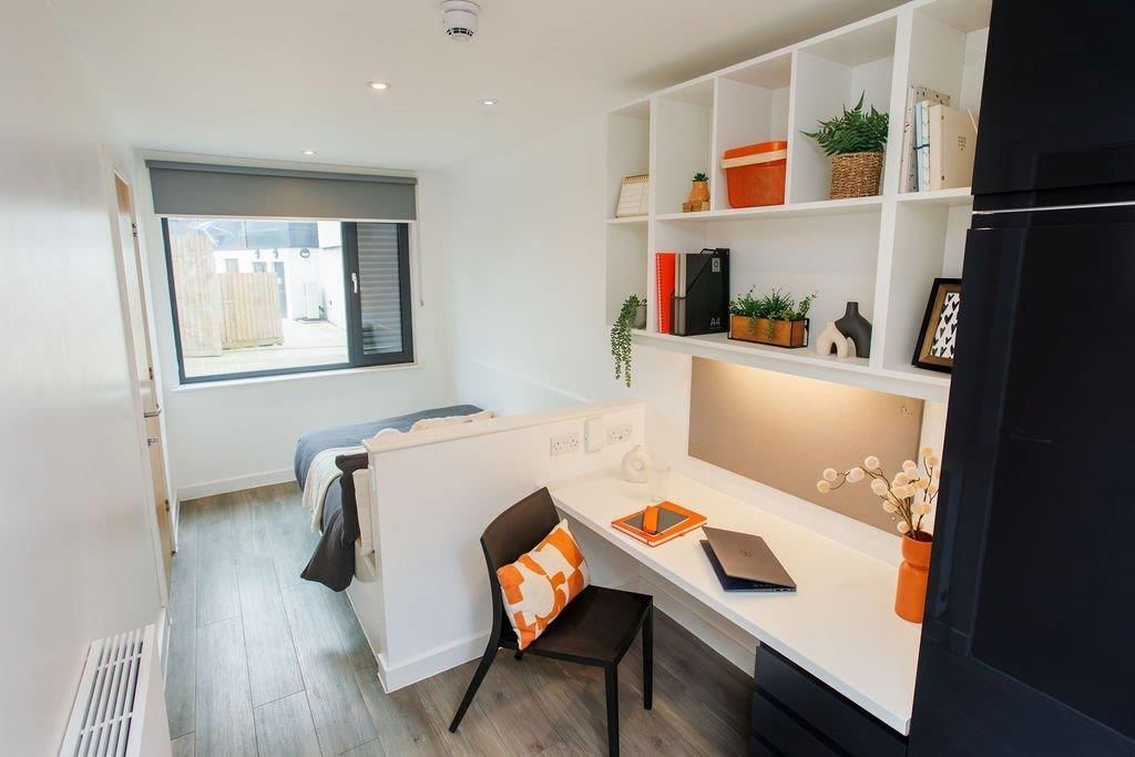 Property photo 2 of 7 8871683.Jpg