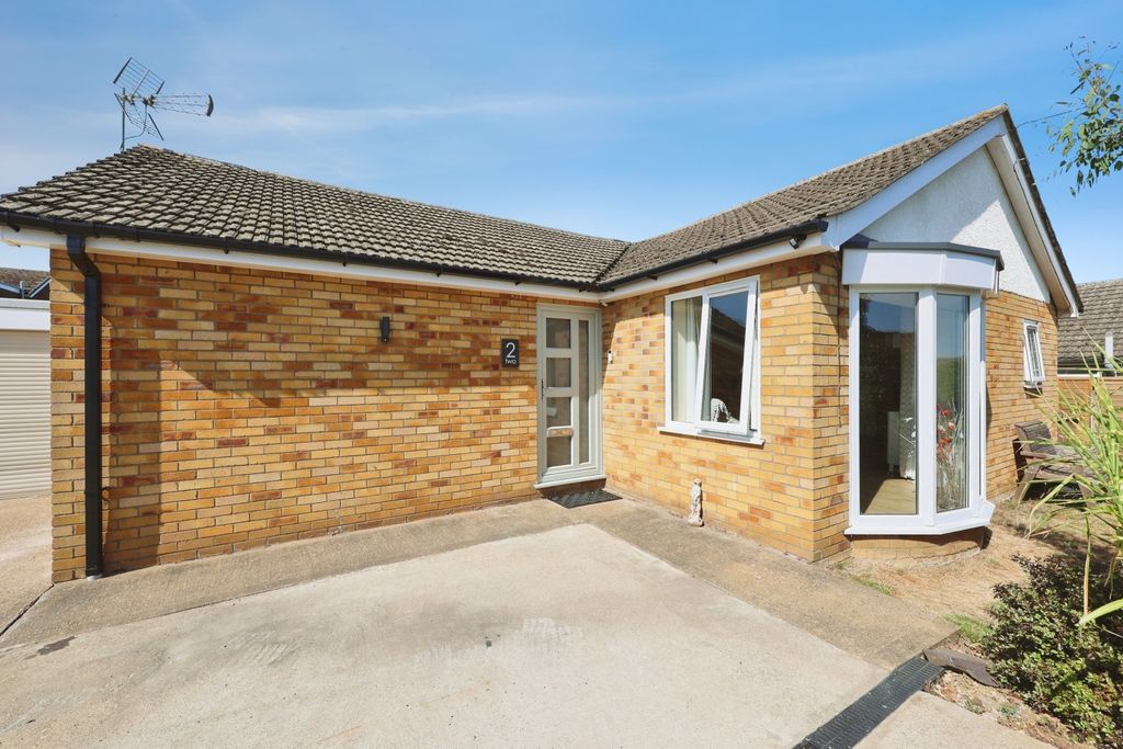 Property photo 1 of 28 5265451