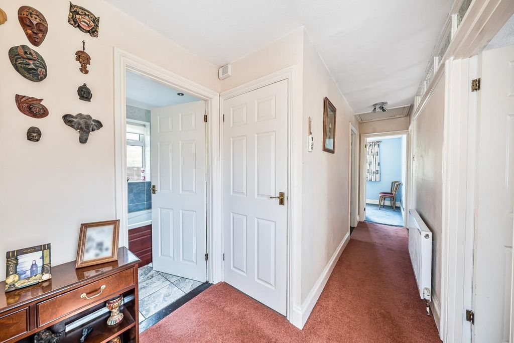 Property photo 2 of 13 20-1321054-20-686d3A64E2dab-20.Jpg