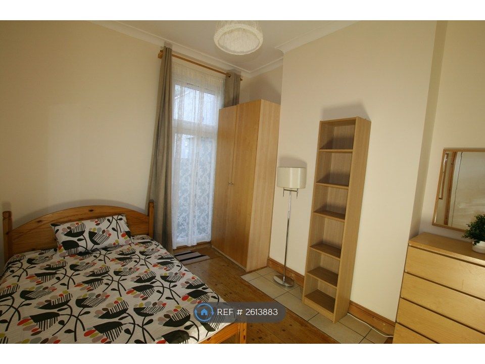 Property photo 3 of 7