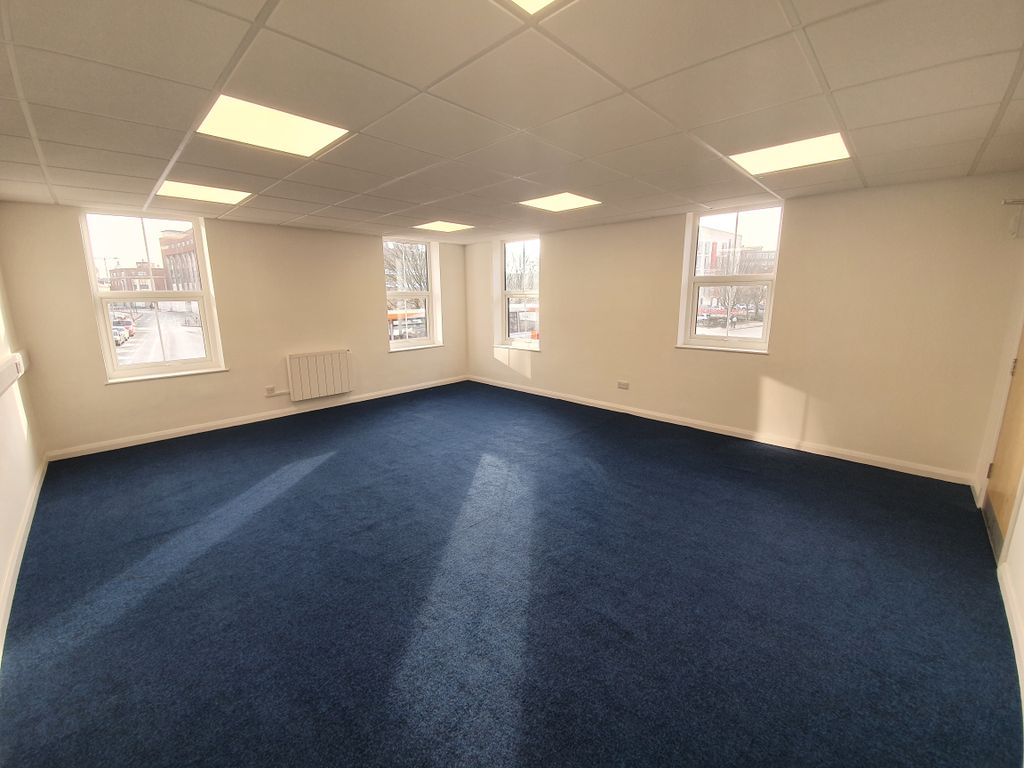 Property photo 3 of 6