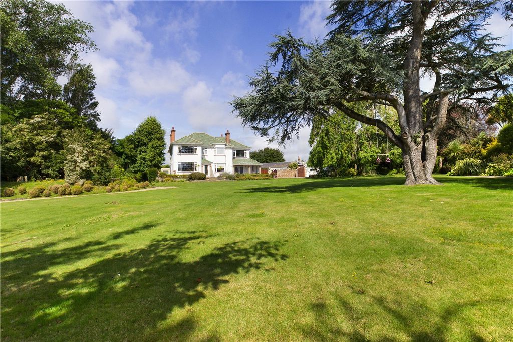 Property photo 1 of 26 External