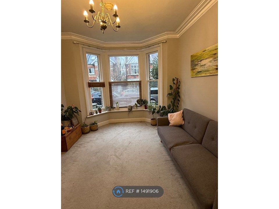 Property photo 2 of 22