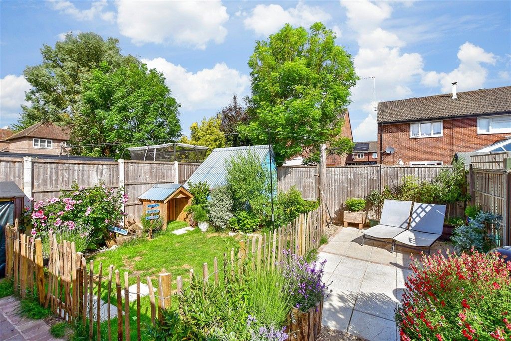 Property photo 2 of 11 Rear Garden