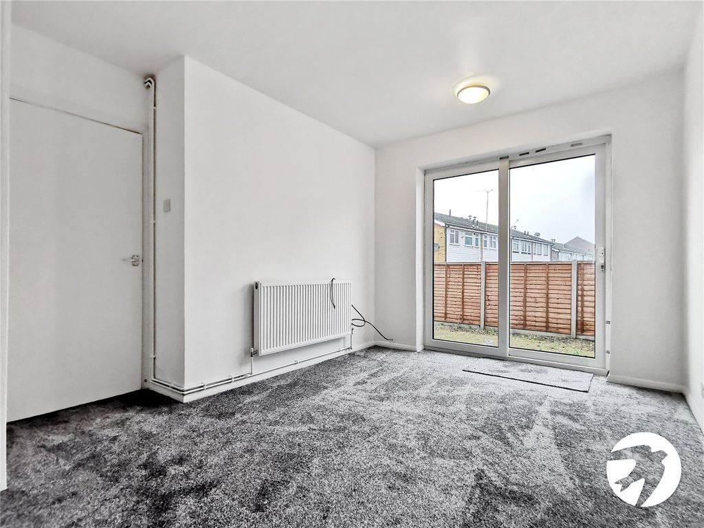 Property photo 2 of 7 Picture No. 08