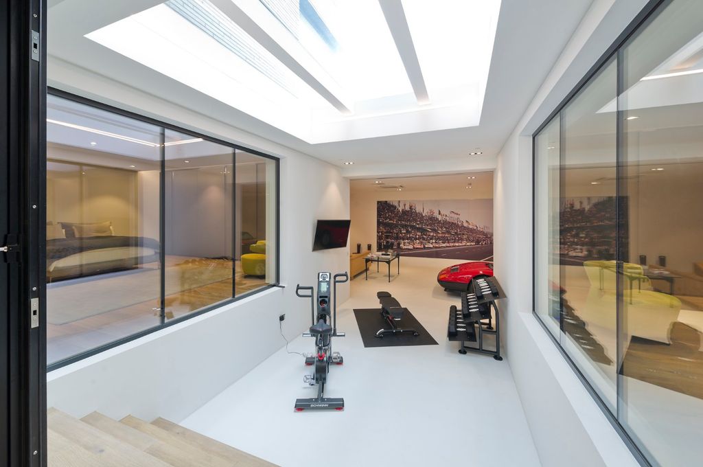 Additional image 9 of 6 bed country house for saleHammersley Lane, Penn, Buckinghamshire HP10