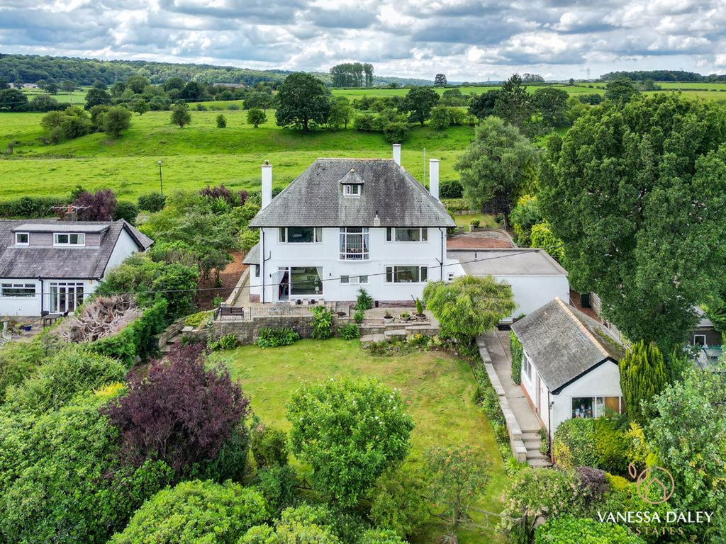 Property photo 2 of 49