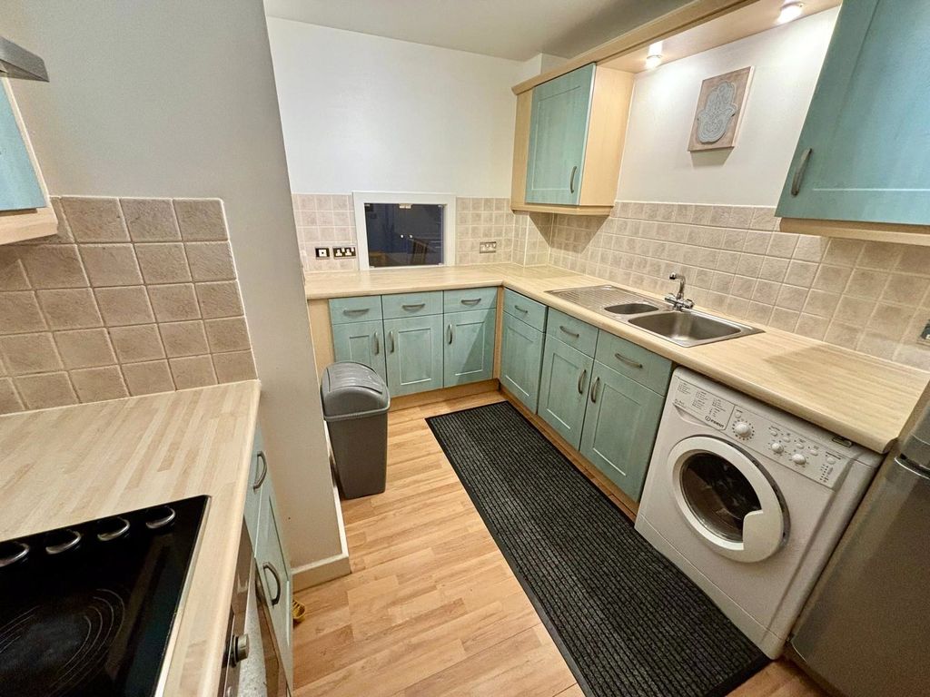 Property photo 3 of 10 Picture No. 01