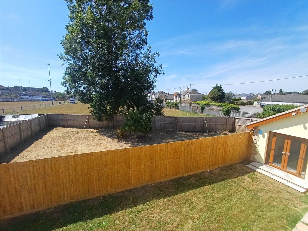Property photo 2 of 25 Picture No. 47