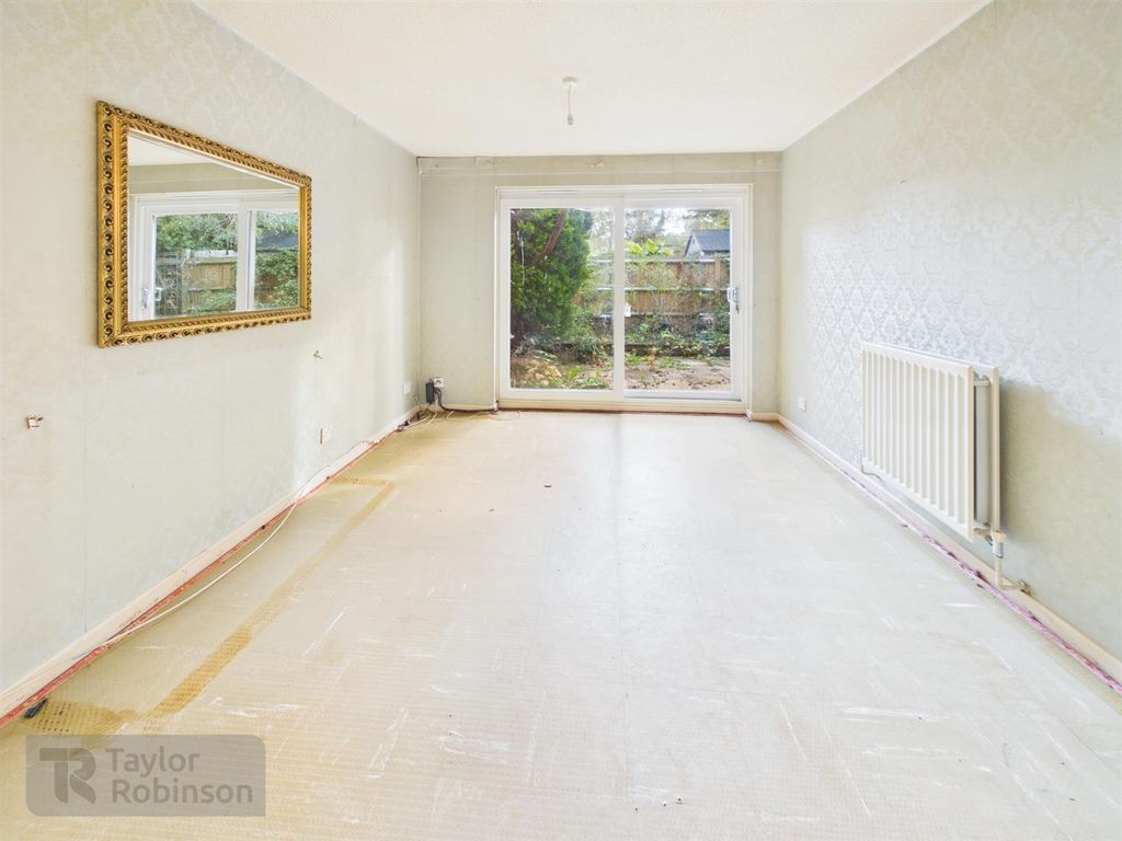 Property photo 2 of 11 Cam02600G0-Pr0857-Still004.Jpg