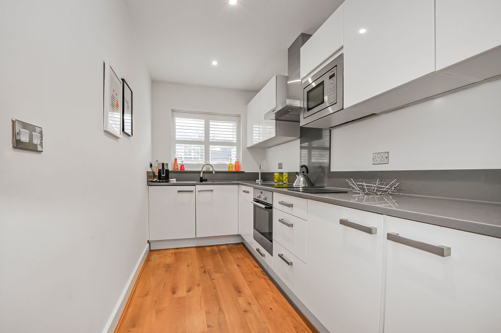 Property photo 2 of 11 Dsc_5042