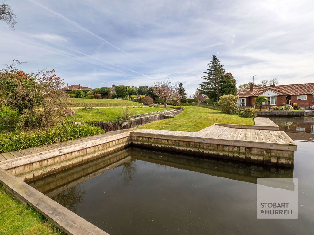 Property photo 3 of 56 Mooring