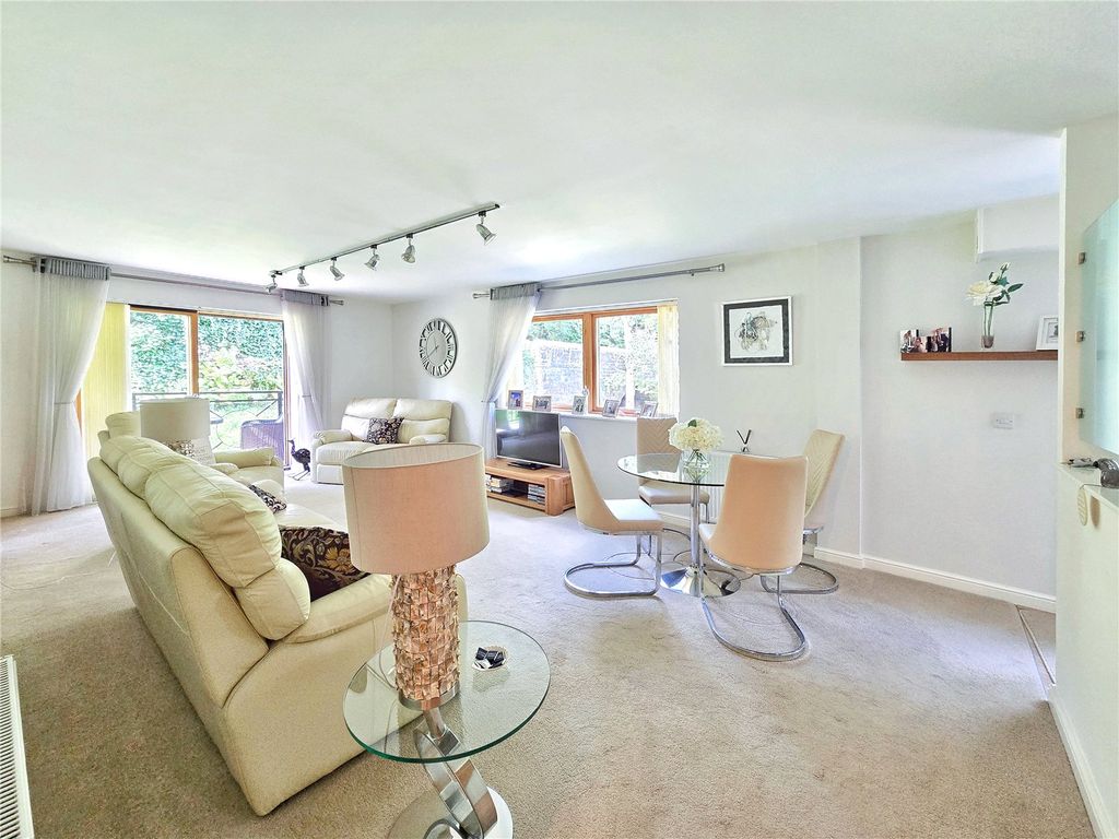 Property photo 3 of 19 Lounge Dining Room