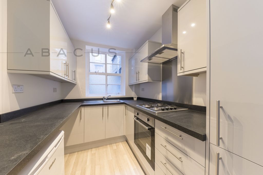 Property photo 3 of 11 Photo 14