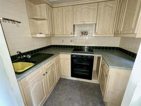 Property photo 2 of 10