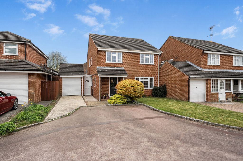 Property photo 1 of 17 1436313-19-69Ccfc...