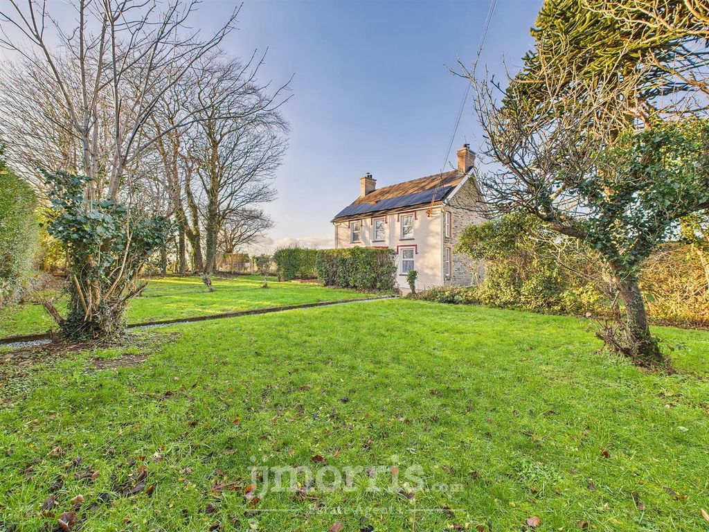 Property photo 3 of 43 Cam05297G0-Pr0134-Still003.Jpg