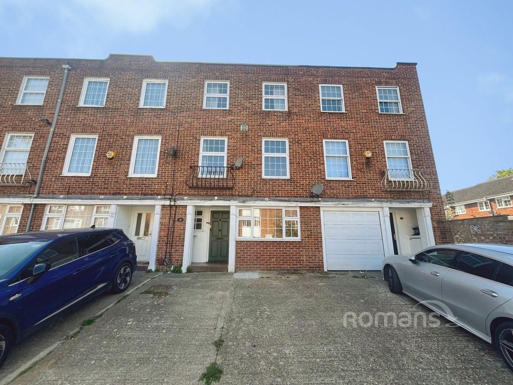 Property photo 1 of 17 Pbox-Img.Jpg