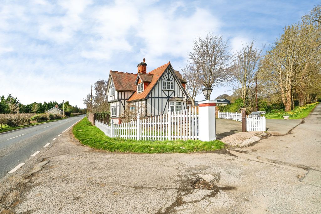 Property photo 1 of 21