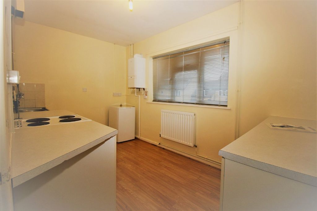 Property photo 2 of 7 Image