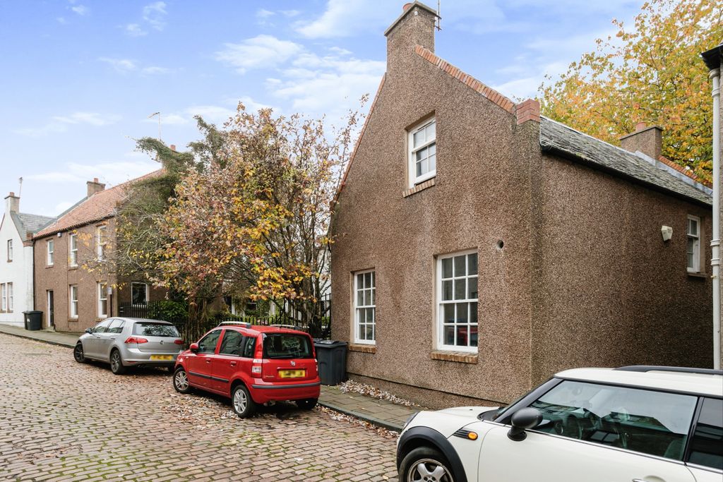 3 bed detached house for sale Old Aberdeen