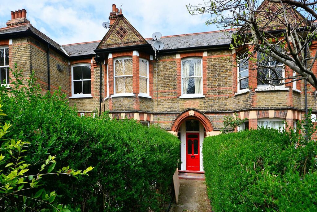 Property photo 2 of 9