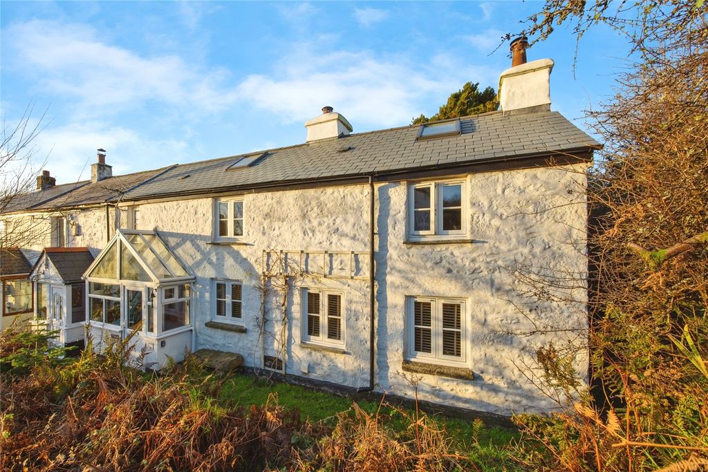 Property photo 1 of 18 Front Aspect