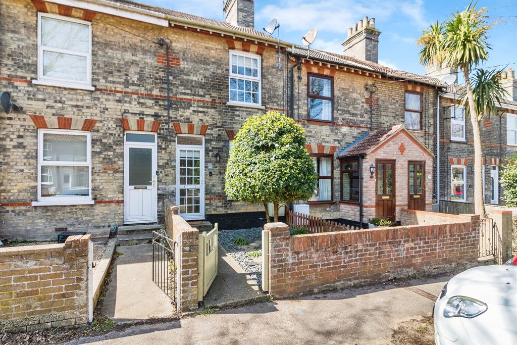 Property photo 1 of 17