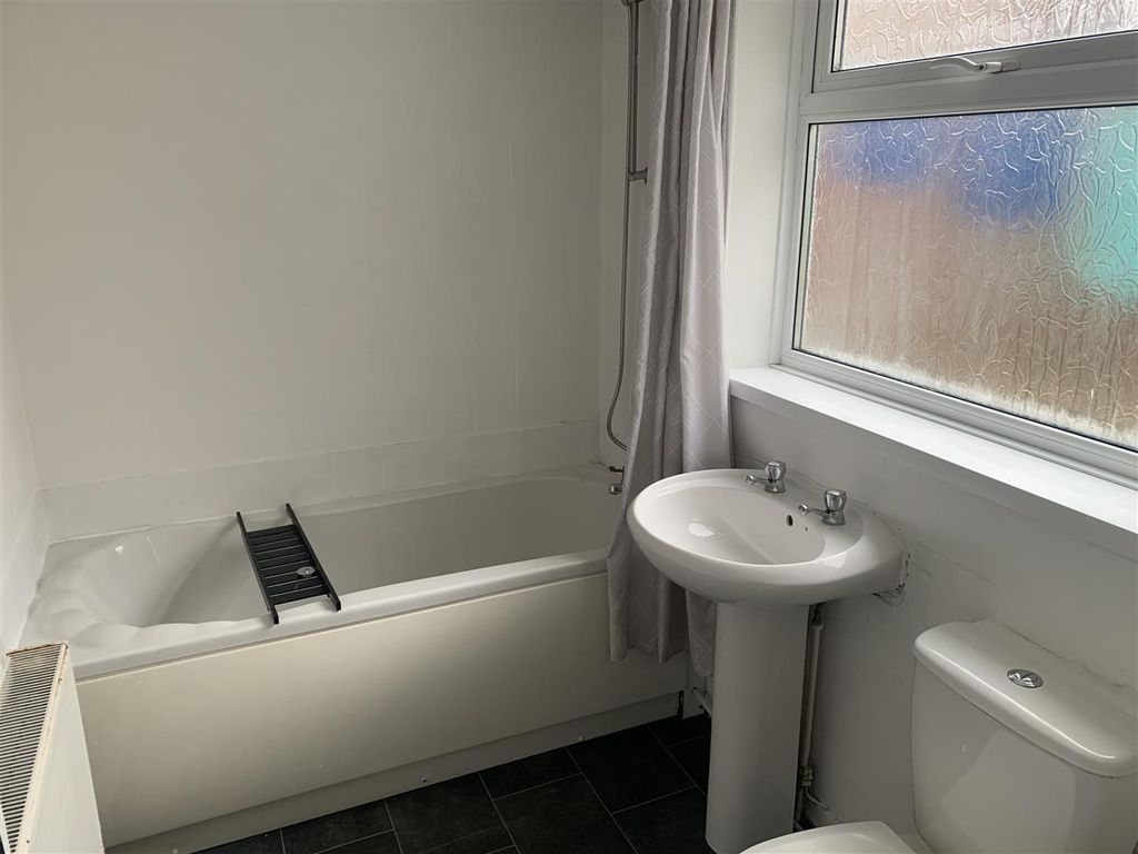 Property photo 3 of 8 Img_9115.Jpeg