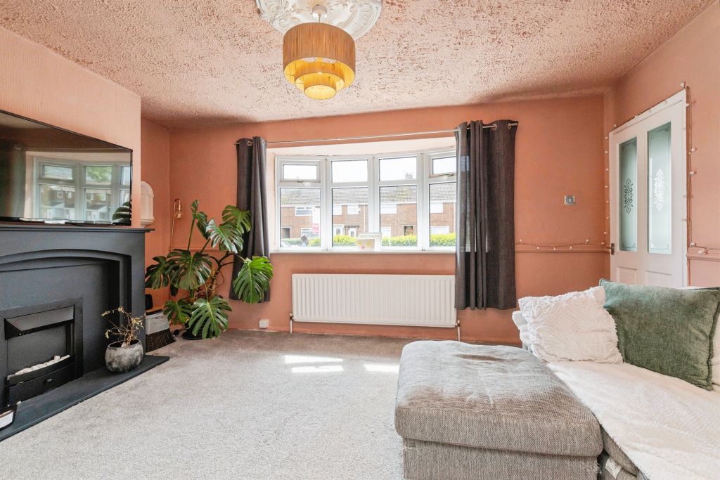Property photo 2 of 19