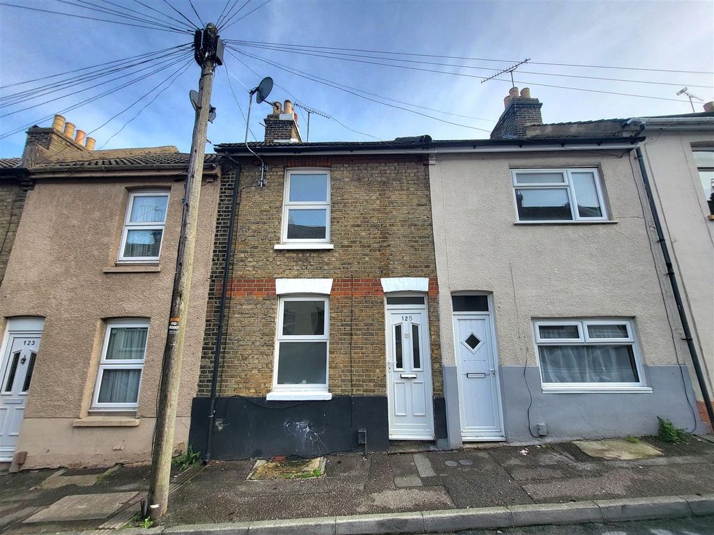 Property photo 1 of 11 1000213326.Jpg