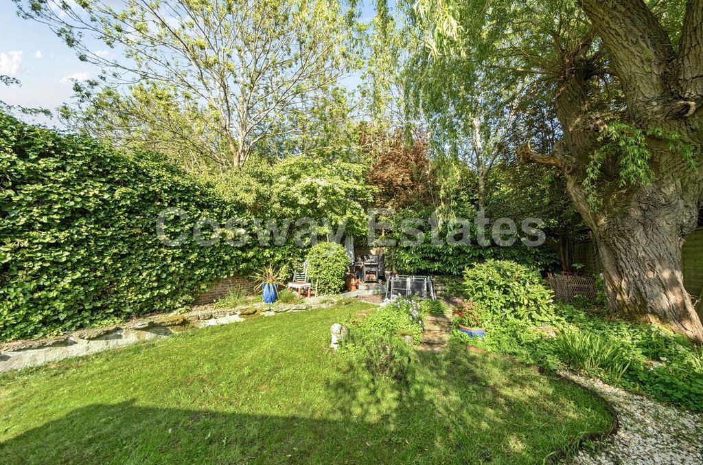 Property photo 3 of 13 7098357E-289c-4De7-Afa8-2F036F04960d.Jpg