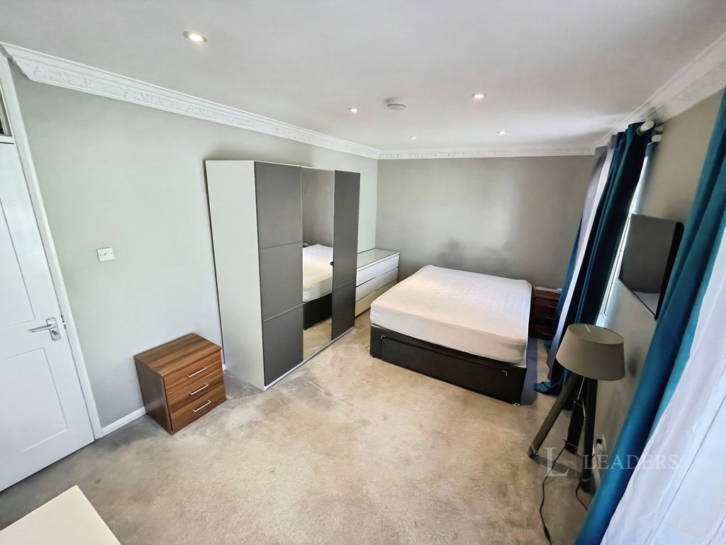 Property photo 1 of 9 Pbox-Img.Jpg
