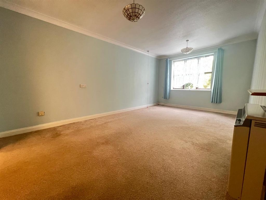 Property photo 2 of 9 02.Jpg