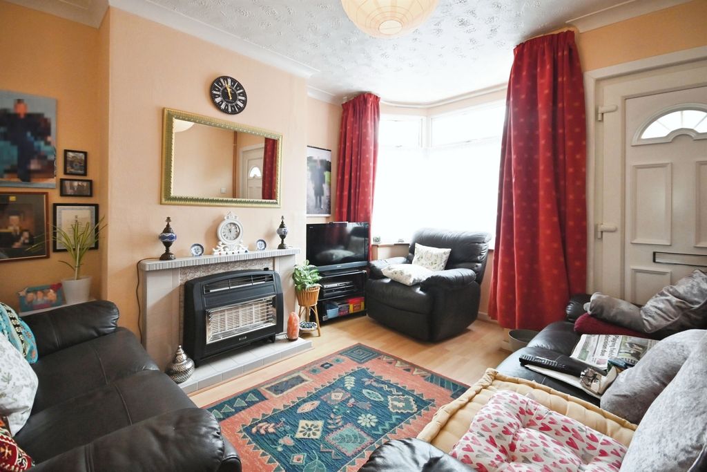 Property photo 3 of 16