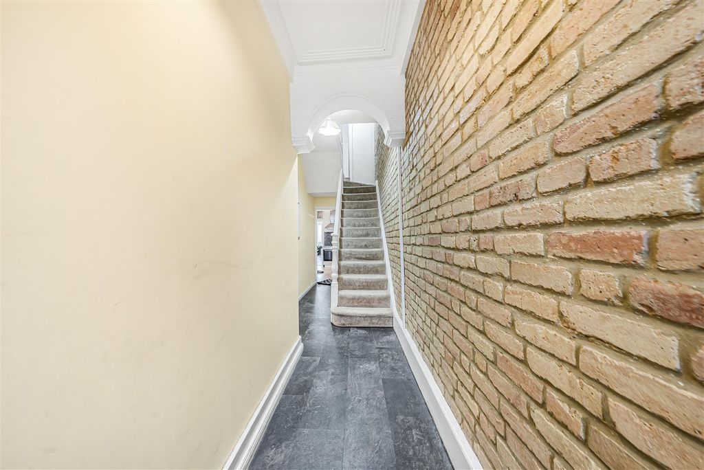 Property photo 2 of 40 Dsc00012.Jpg