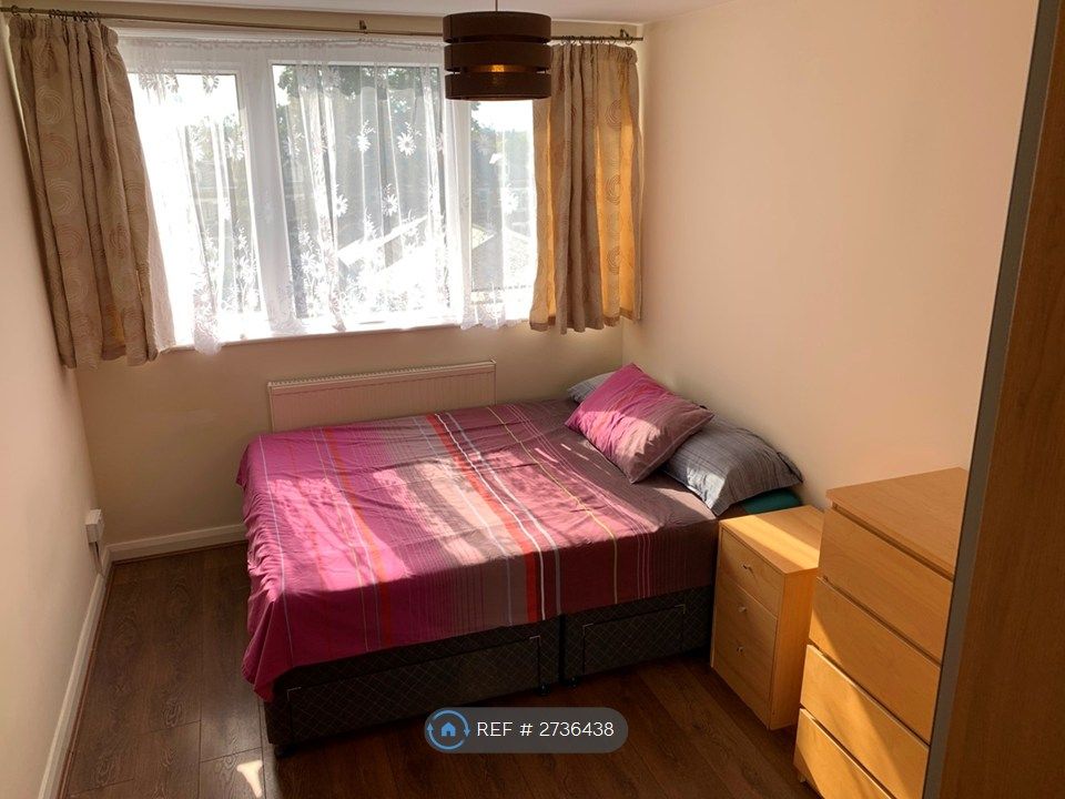 Property photo 1 of 4