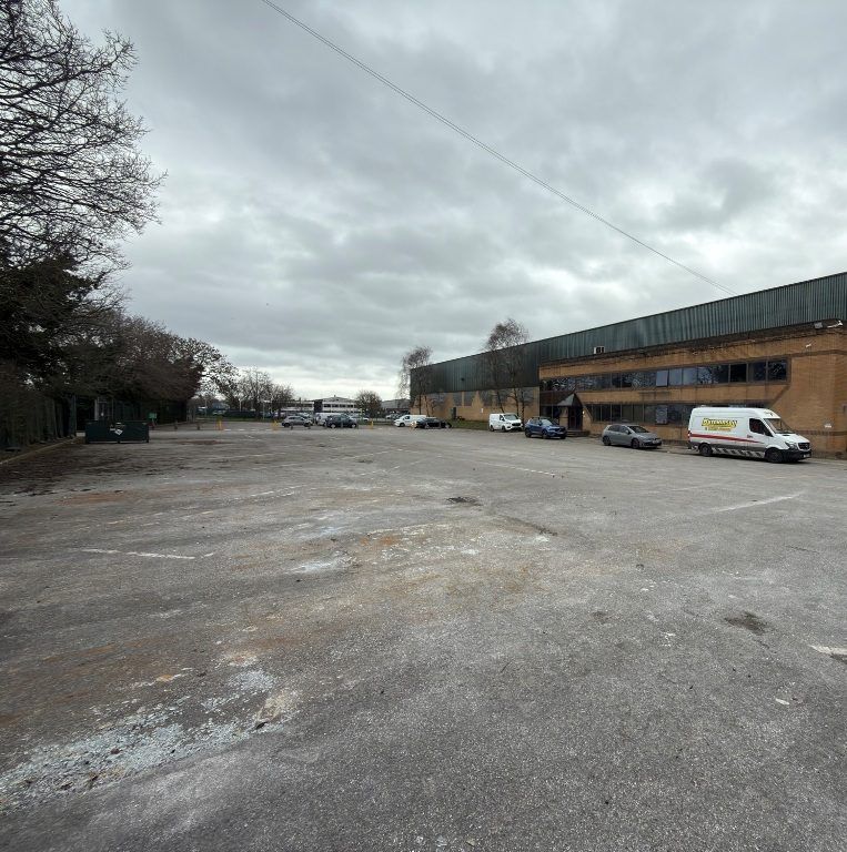 Property photo 3 of 3