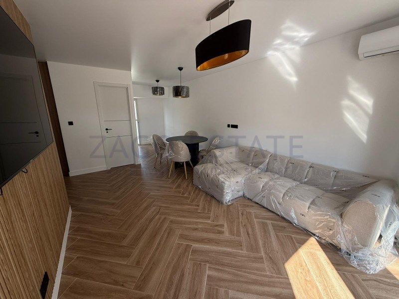 Property photo 3 of 25