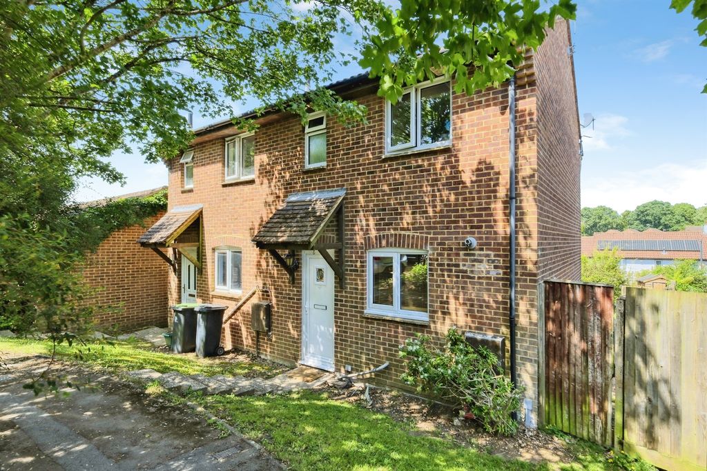 Property photo 1 of 18