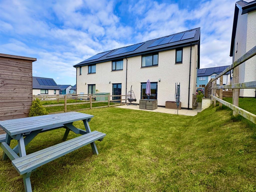 Property photo 3 of 25 Eb9d31B9189E8B6Af335F0Fe4d96d9Df.Jpeg