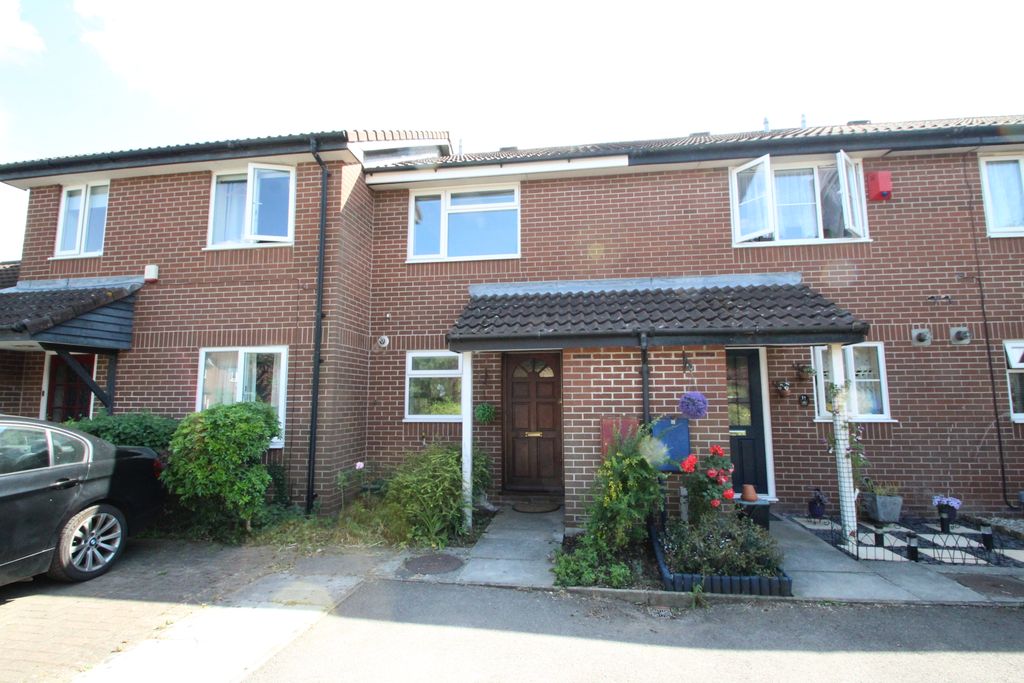 Property photo 2 of 11