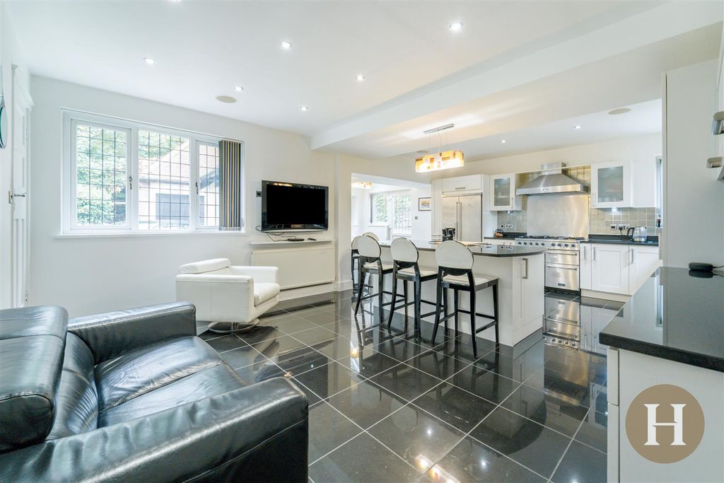 Additional image 6 of 7 bed detached house for saleMeadow Road, Harborne, Birmingham B17