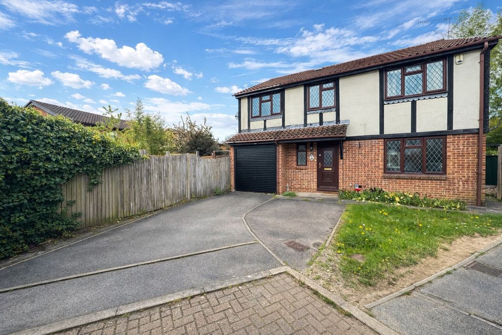 Property photo 1 of 20 5097410