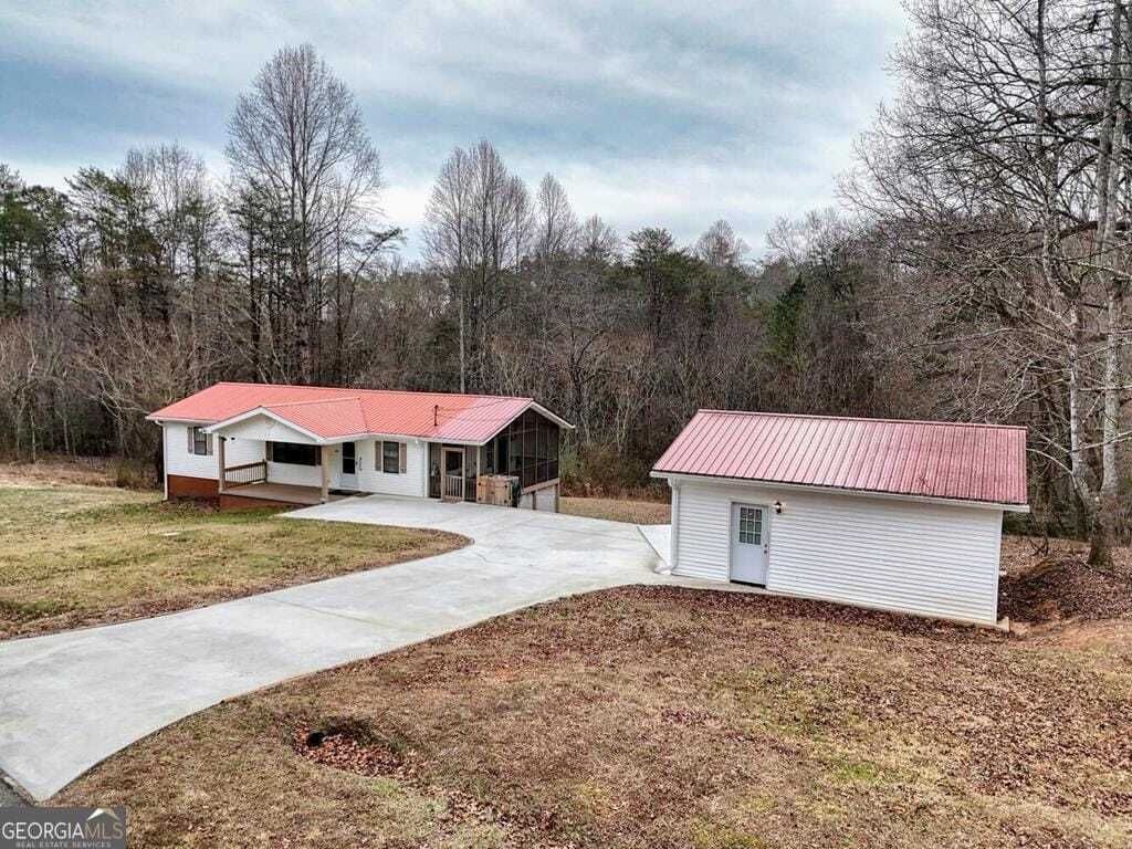 Property photo 1 of 31