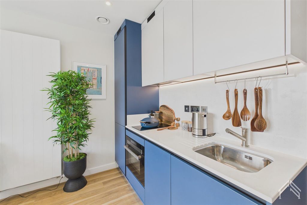 Property photo 3 of 21 5.Jpg