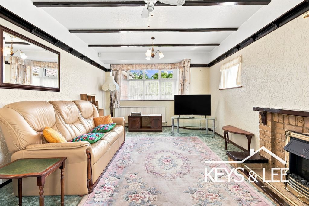 Property photo 3 of 16 5187913