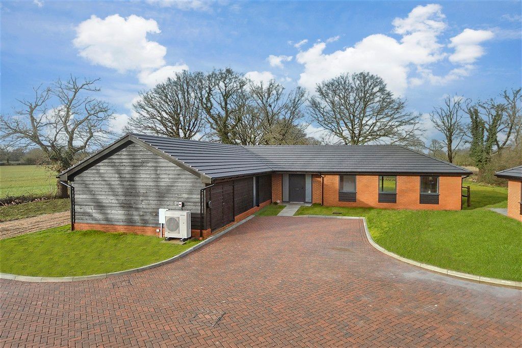 Property photo 1 of 12 Front